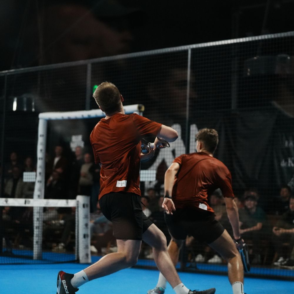 Padeltøj fra ES16 – dansk kvalitet til mænd og kvinder